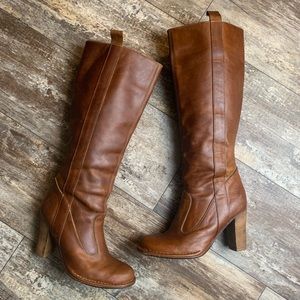 FRYE Villager Pull On Heel Boots